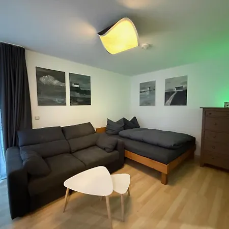 شقة Klinik Nrz & Flugplatznaehe *