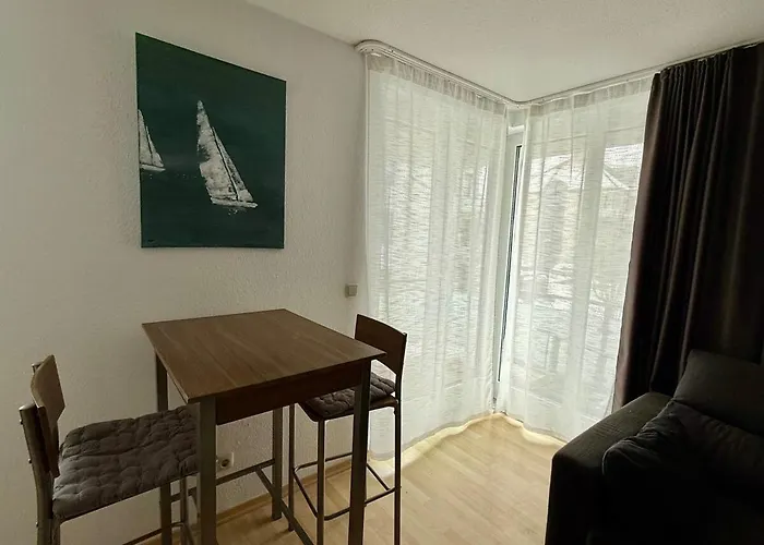 Klinik Nrz & Flugplatznaehe * ماغديبورغ